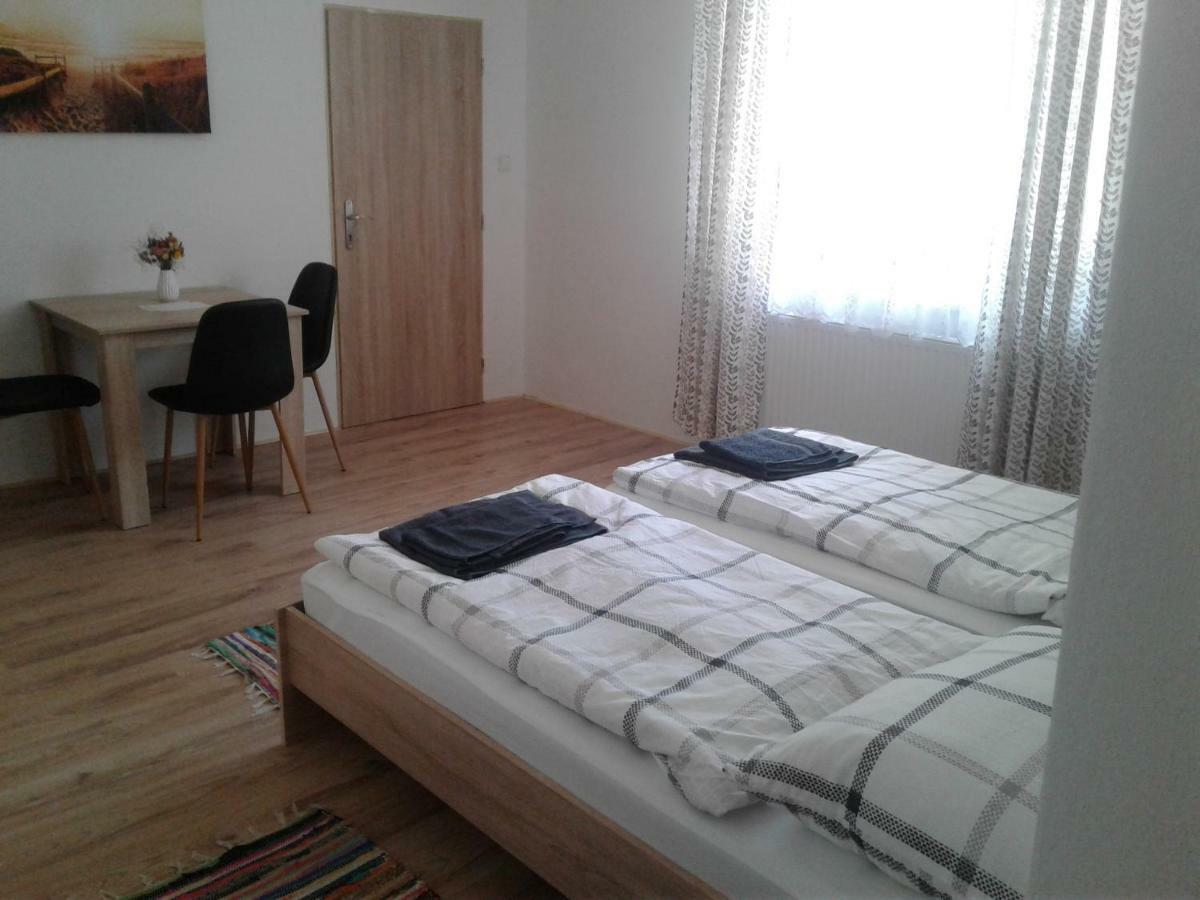 Penzion Muskat Mikulov Ngoại thất bức ảnh
